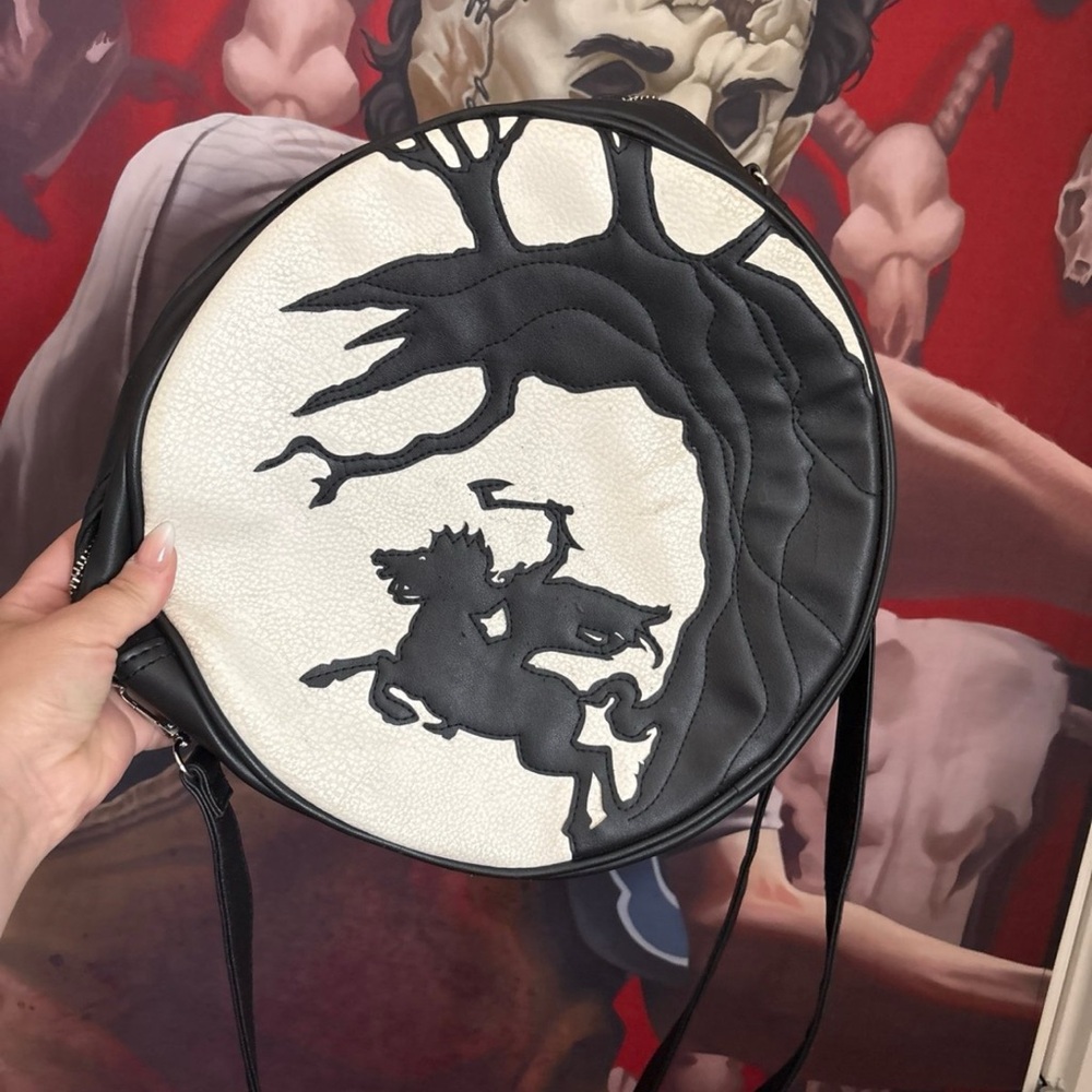 Beyond yoga sleepy hollow purse